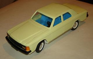 auto_028.jpg