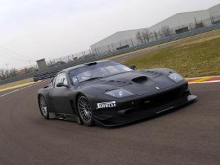 Ferrari_575_GTC_Evoluzione_2005_FA_1024x768.jpg