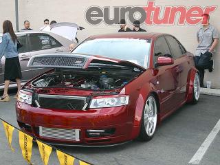 0502et_showoff_23_z.jpg