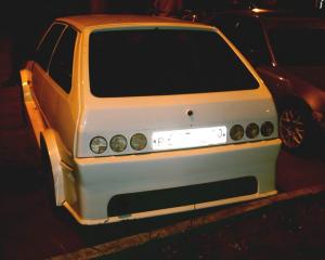9327570URI.jpg