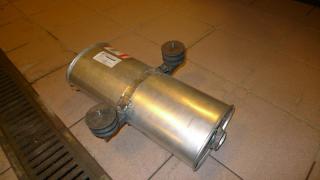 P1060006________________.JPG