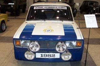 51658244.jpg