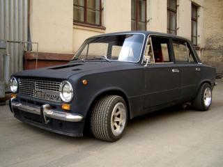 vaz01_1.jpg