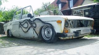 low02.jpg